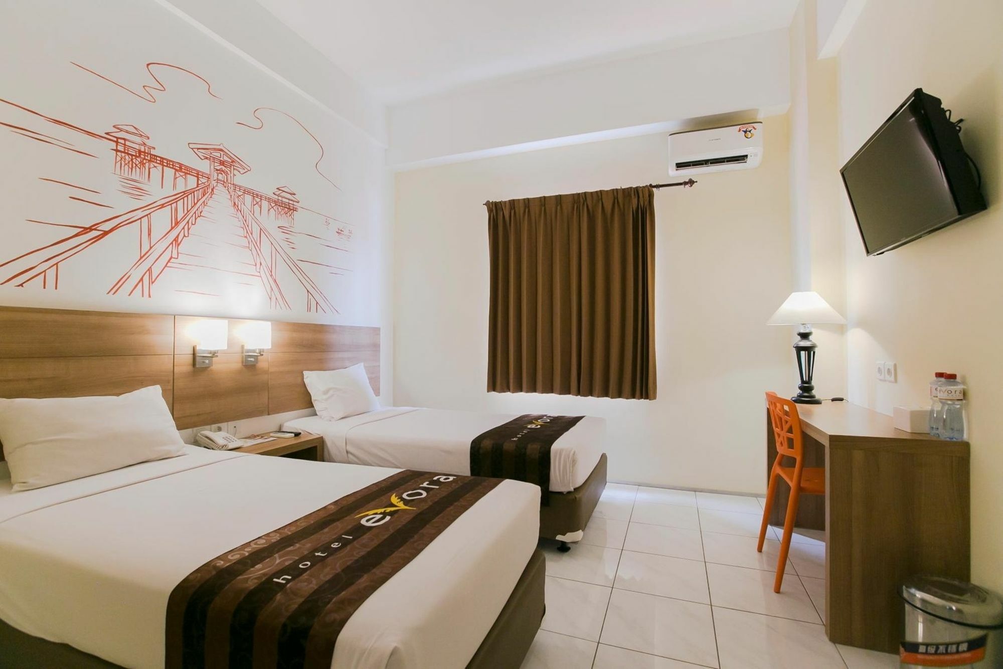 Evora Hotel Surabaya Exterior photo