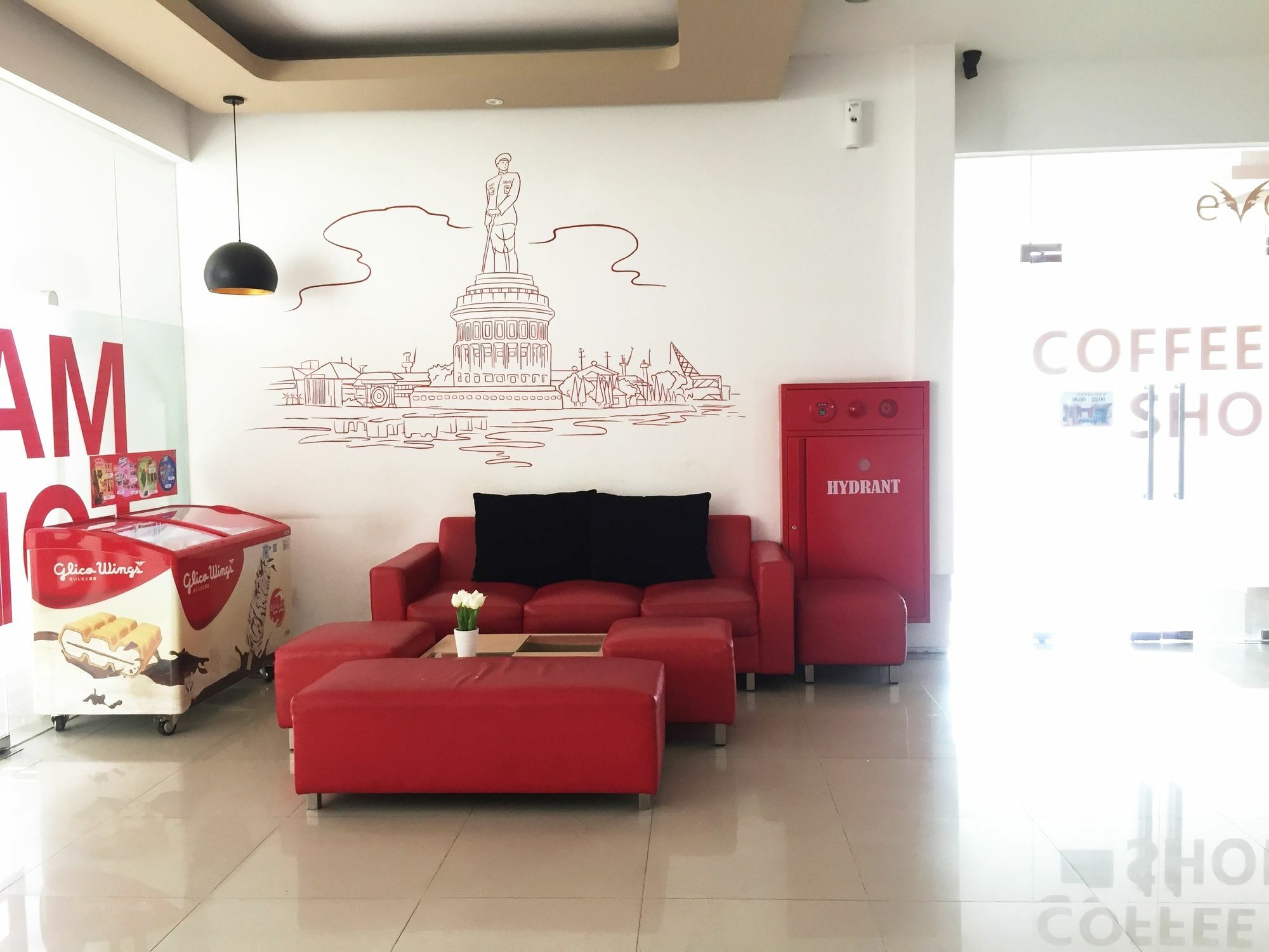 Evora Hotel Surabaya Exterior photo